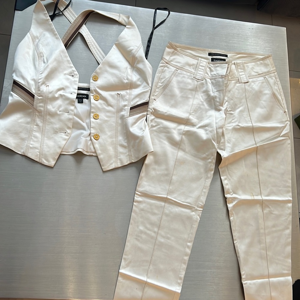 Bebe women suit